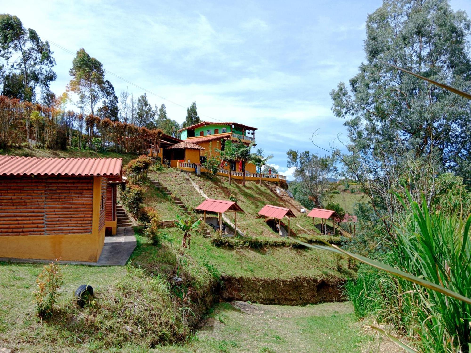 Carmen de Viboral Vista Hermosa Eco Hostal מראה חיצוני תמונה